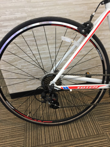お買い上げありがとうございます。   12/21 福岡 和白 定価39,800円 新車 TOTEM 700C ロードバイク シマノ製1
