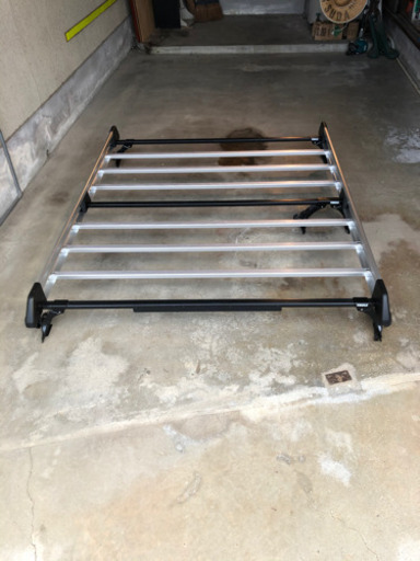 トヨタ純正ライトエース用ルーフラック美品。