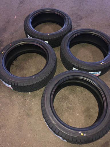 車タイヤ　冬タイヤ　KENDA 165/55R15