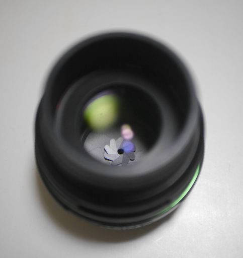 レンズ pentax DA70mm F2.4