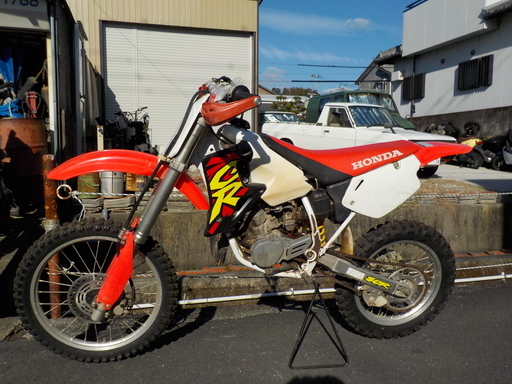 売り　CR80RⅡ