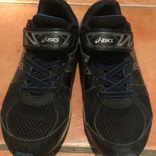 アシックス　23.5センチスニーカーの画像