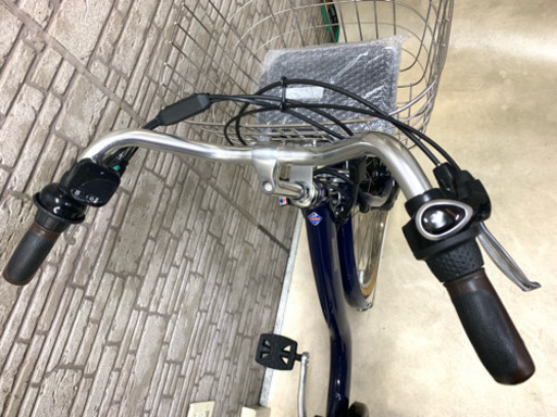 新春SALE 東京23区配達無料  新品 展示品 ブリヂストン フロンティアデラックス  8Ah リチウム 電動自転車