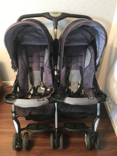 ☆combi☆ 双子・二人乗りベビーカー