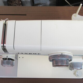 ☆蛇の目ミシン工業 ジャノメ JANOME トピアA802型 ミシン◆アンティークな家具一体型の画像
