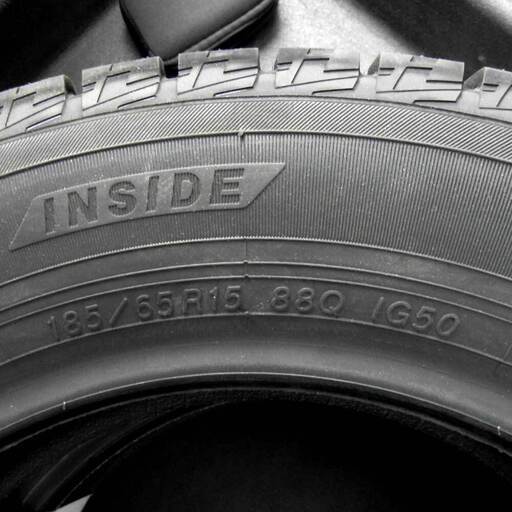 2019製 新品スタッドレスタイヤ4本SET　アイスガード５プラス 185/65R15 ヨコハマタイヤ
