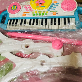 電池でOK！電子ピアノ？(引き取り決定)