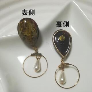 【8】ハンドメイドピアス　花びらのレジンピアスの画像