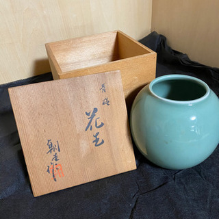 青磁花器（清水焼）（木箱入り）（お引き取り早い方優先‼️）の画像