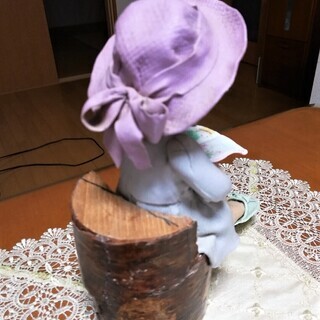 【無料】手作り人形　～本を読む少女～の画像