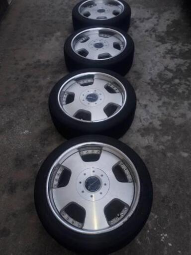 17インチタイヤ、アルミ