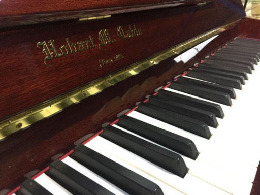 新品のような輝きと音色 / Hobart. M. Cable / アップライトピアノ