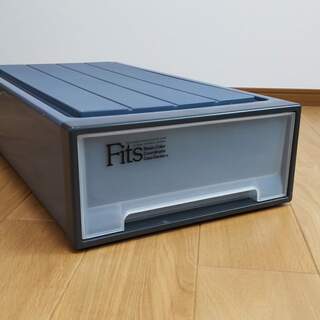 【中古】★取引完了★フィッツ衣装ケース・押入れ用ロング