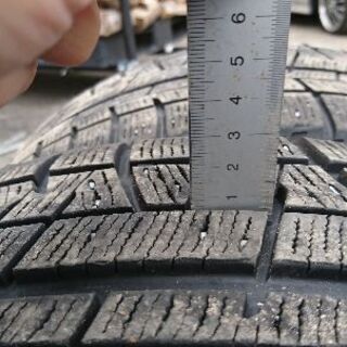 スタッドレス　215 60 16  pcd100　スバル車などに！の画像