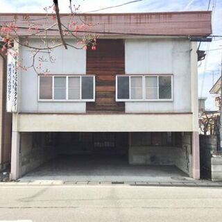 高畠駅前の店舗可住宅をお貸しします！駐車場3台以上可能で50,0...