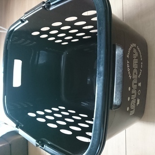 ランドリーバスケット2個