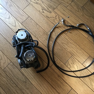 w６５０の最終型、キャブレター、バクダンキットでも組み込んでst...