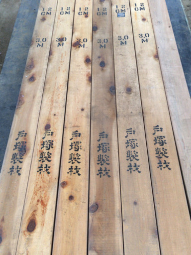 柱120mm×120mm×3,000mm 14本