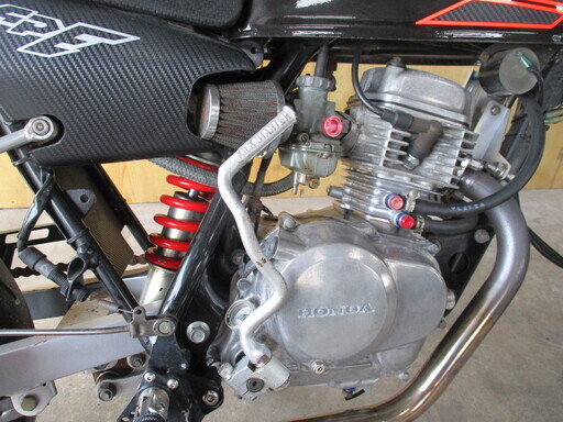 エイプ50改　ボアアップTAKEGAWA80cc　