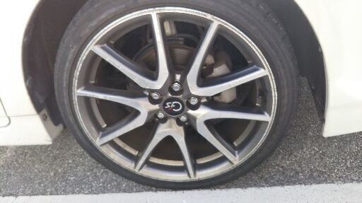 プリウス G's ホイール 18インチ