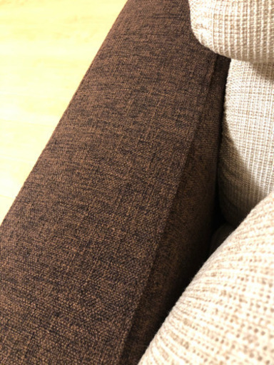 新古品ゆったり3人掛けソファ！オットマン付き！綺麗なまんまですよ！！