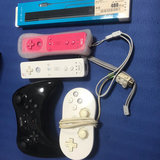 Wii Uセット】人気ソフト6つ＋コントローラー×4付き。年末整理