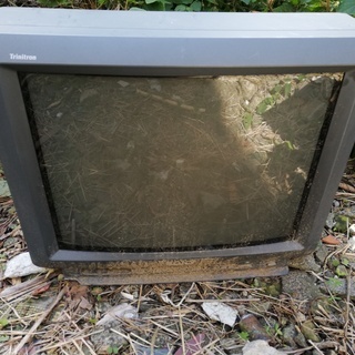 ブラウン管式テレビ　の画像