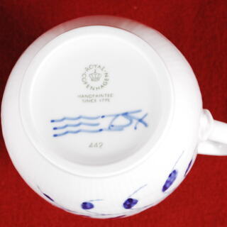 1634 ブルーフルーテッド メガ ジャグ M 16cm ROYAL COPENHAGEN
