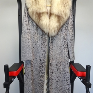 スワカラのコート、差し上げます。