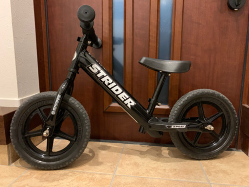 ストライダー　スポーツ　ブラック