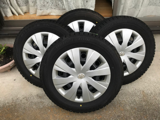 【商談中】スタッドレスタイヤホイールセット