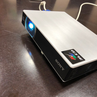 SONY（ソニー） プロジェクター　VPL-CS20 ＆ おまけ付きの画像