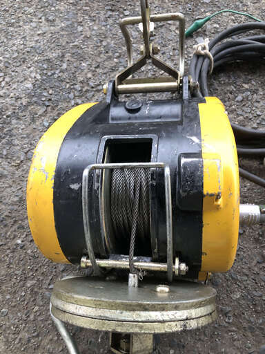 点検整備済 動画付 吊荷重 60Kg ロープ長15m リョービ 電動 小型ウインチ　WI-61A 現物確認歓迎 初期不良対応します