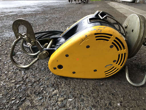 点検整備済 動画付 吊荷重 60Kg ロープ長15m リョービ 電動 小型ウインチ　WI-61A 現物確認歓迎 初期不良対応します