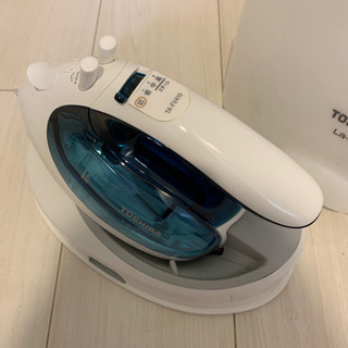 TOSHIBA アイロン　コードレス　2015年製の画像