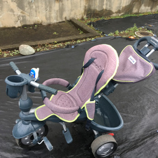 幼児用三輪車　無料