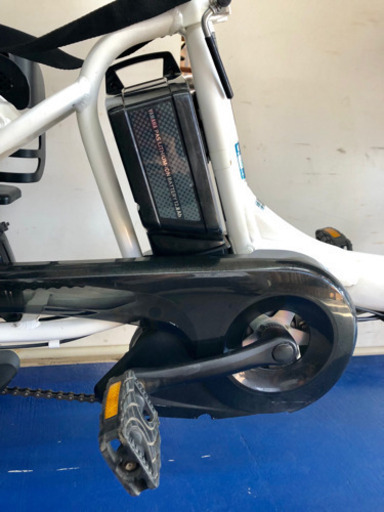 ヤマハ パスキッスミニ 20インチ 3人乗り 12.8ah 高年式 電動アシスト 電動自転車