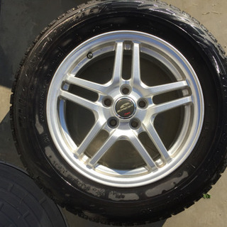 15インチ ホイール付きスタッドレスタイヤ 195/65R15