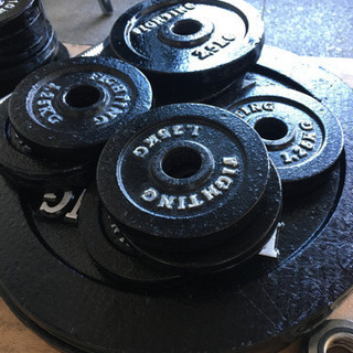 ☆宇都宮市より☆ファイティングロード バーベルブラックタイプ 合計90kg +ダンベルシャフト+セーフティー2台の画像