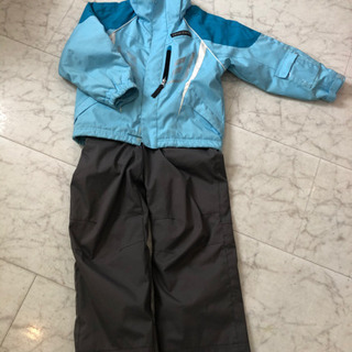 DESCENTEスキーウェア130とLLBeanフリースの画像