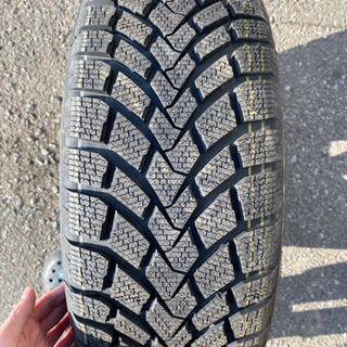 205 55 16 スタッドレス新品未使用！マジェスタ純正ホイール付き！早期処分したいので値下げの画像