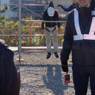 橋梁足場の画像