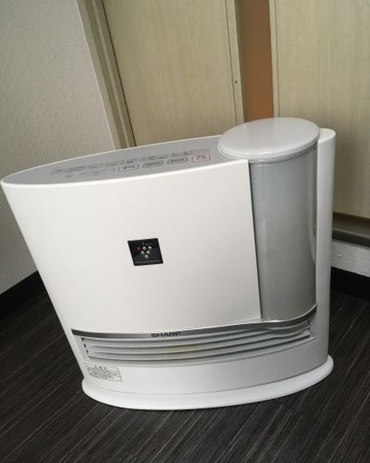 シャープ　加湿セラミックファンヒーター　すぐ温まります＾＾