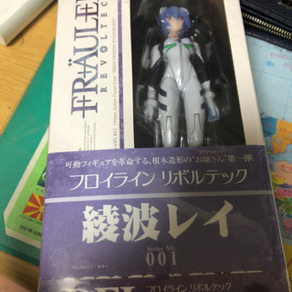 綾波レイのフィギュア