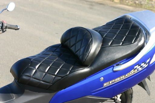 自賠責保険付-埼玉発593-今だから陸送料負担】KAWASAKI エプシロン（SUZUKI スカイウェイブ） 稀少カラー