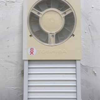 東芝　引きひも式窓用換気扇　VFW-15X2の画像