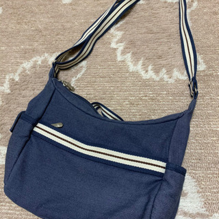 ショルダーバッグ