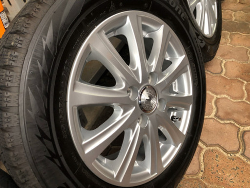 フィット　スタッドレスタイヤホイールセット