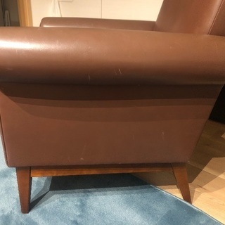 一人掛けヴィンテージソファ　ブラウンの画像