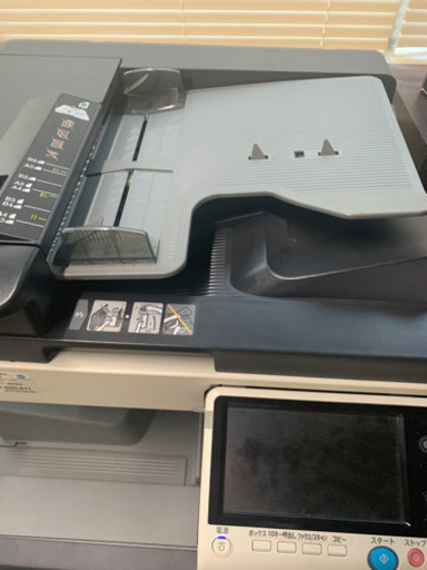 3年ぐらい使用の複合機！期間限定値引きあり。